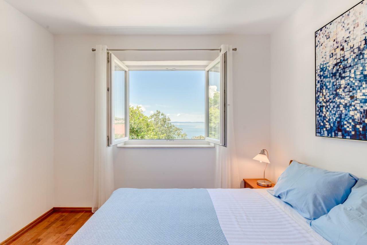 Apartmani Mirta Omiš Buitenkant foto