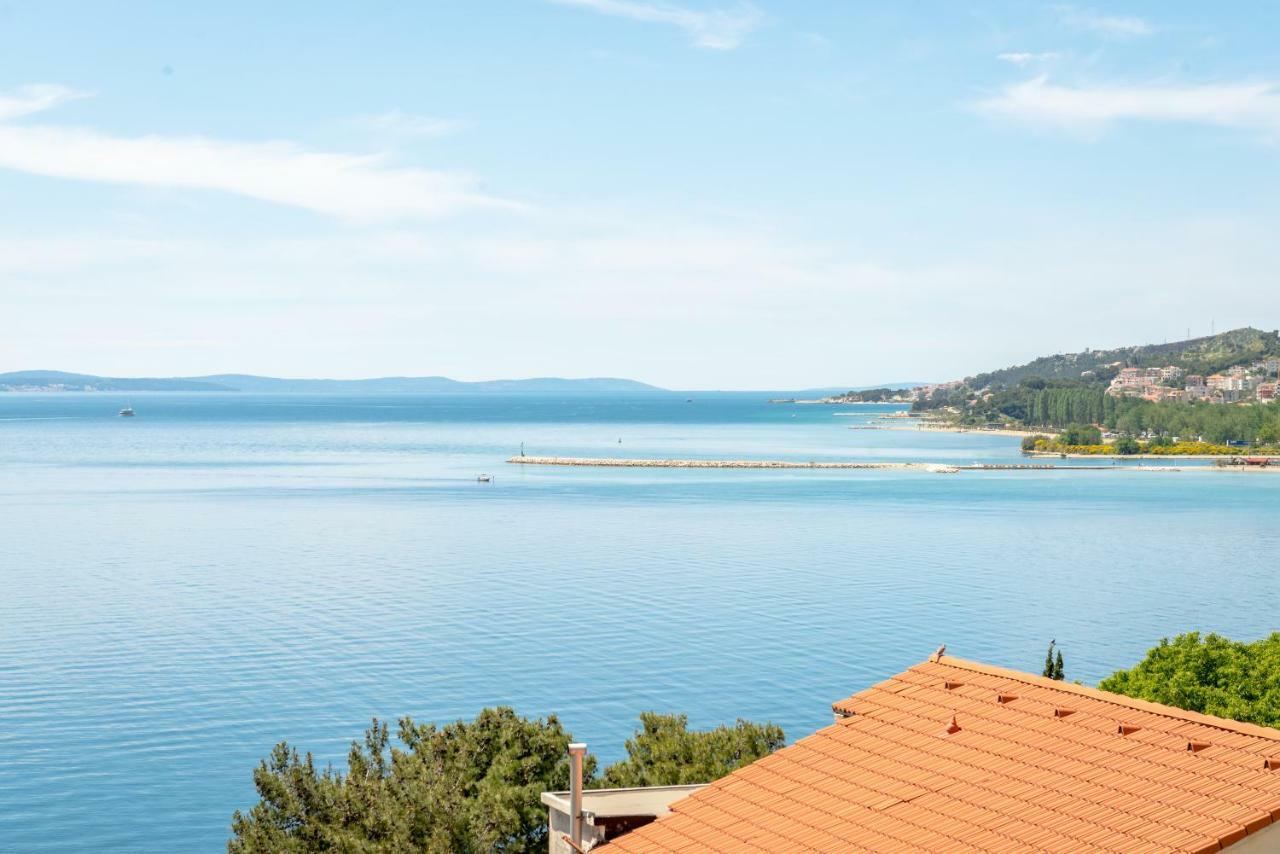 Apartmani Mirta Omiš Buitenkant foto
